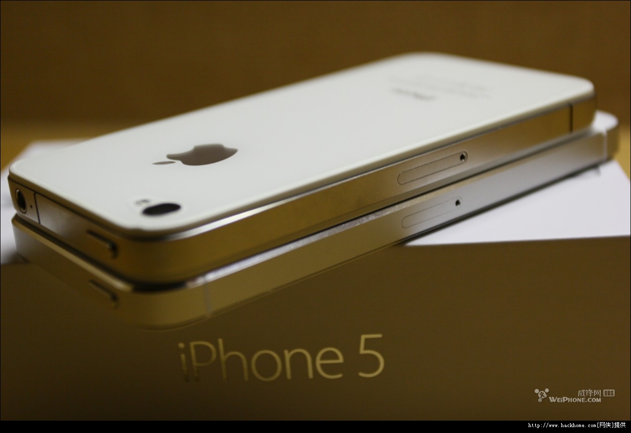 台湾版苹果iphone5与港行版iphone4对比高清图文解说多图